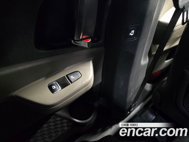 Kia Canival 2025 — photo 13