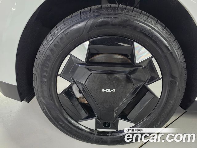Kia Canival 2025 — photo 15