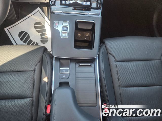 Hyundai Grandeur 2023 — photo 11