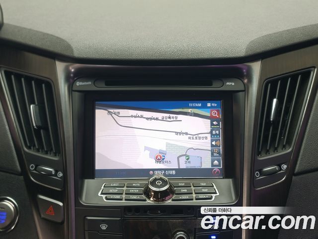 Hyundai Sonata 2012 — photo 12