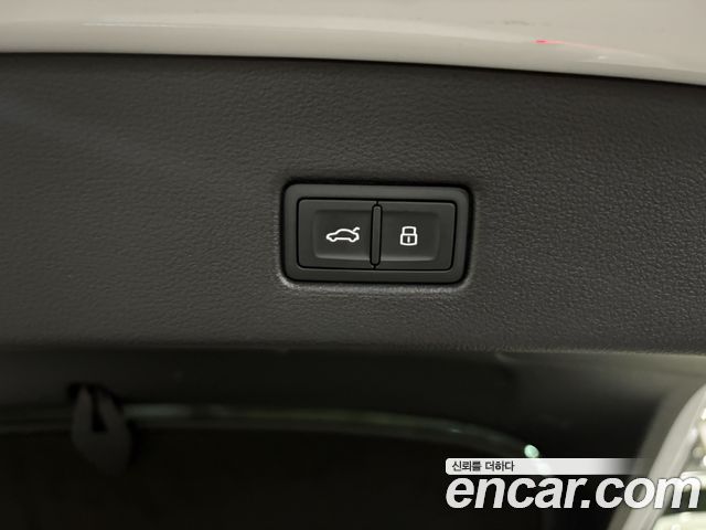 Audi A7 2025 — photo 19