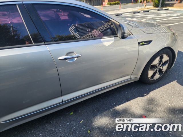 Kia K5 2012 — photo 6