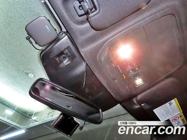 Ford Explorer 2020 — photo 13