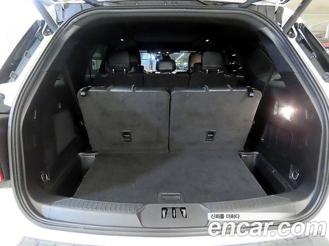 Ford Explorer 2020 — photo 16