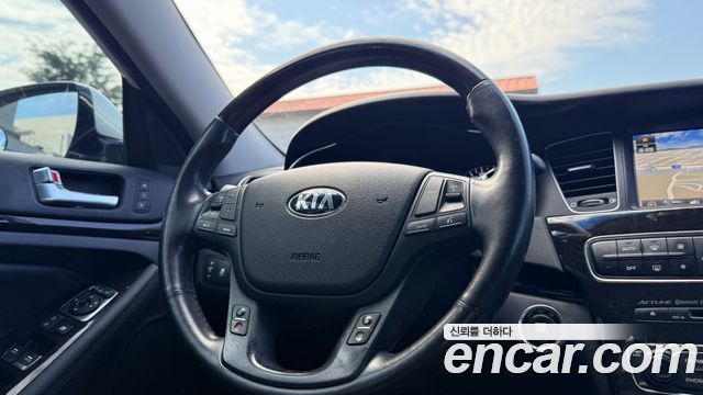 Kia K7 2013 — photo 12