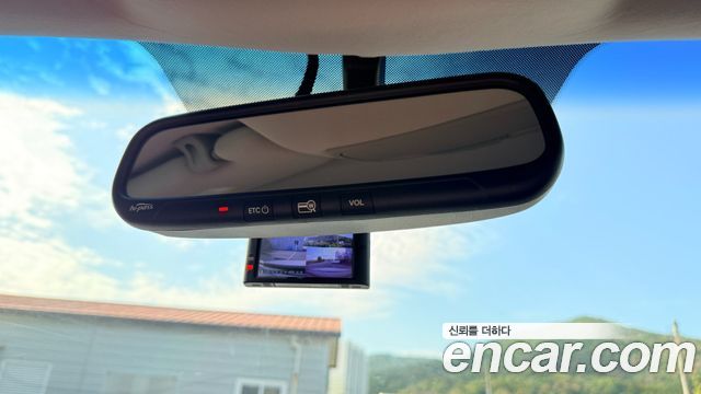Kia K7 2013 — photo 15