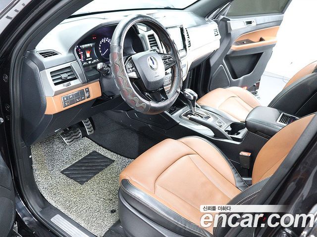 KG Mobility Rexton 2018 — photo 17