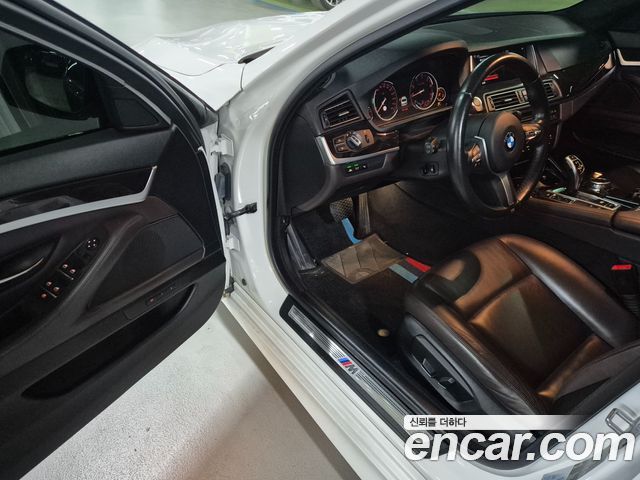 BMW 5-Series 2016 — photo 7