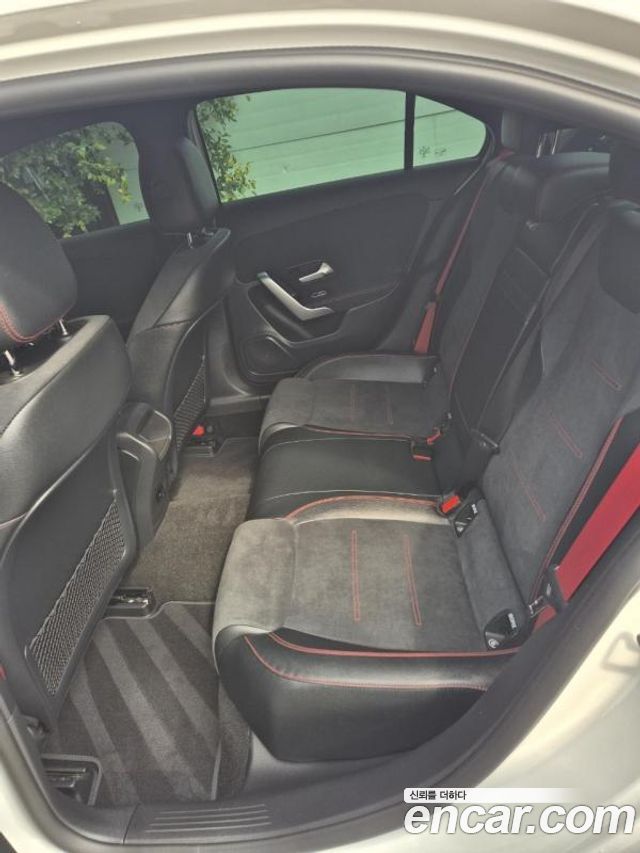 Mercedes-Benz A-Class 2023 — photo 7