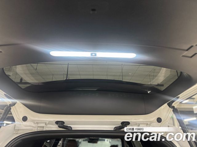Hyundai Santafe 2025 — photo 13