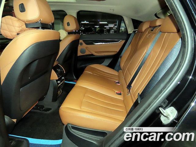 BMW X6 2018 — photo 7