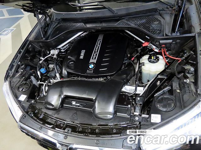 BMW X6 2018 — photo 19