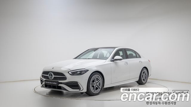 Mercedes-Benz C-Class 2026 — photo 1