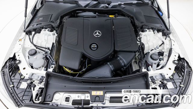 Mercedes-Benz C-Class 2026 — photo 6