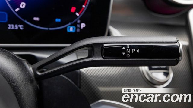 Mercedes-Benz C-Class 2026 — photo 19