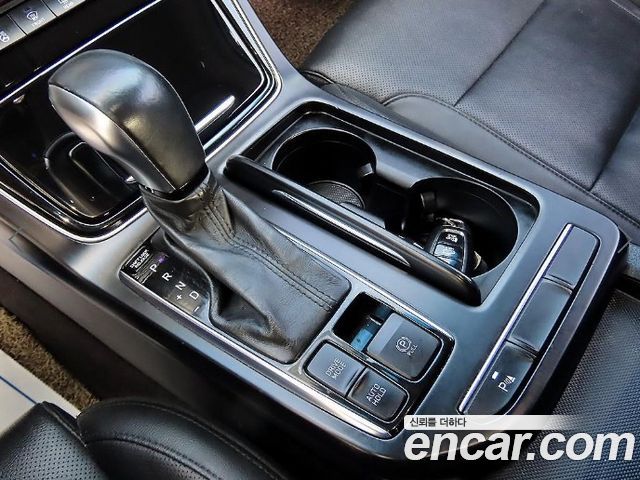 Hyundai Grandeur 2018 — photo 10