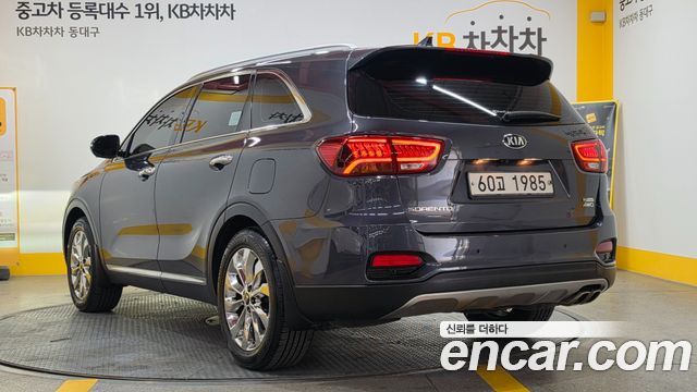 Kia Sorento 2019 — photo 2