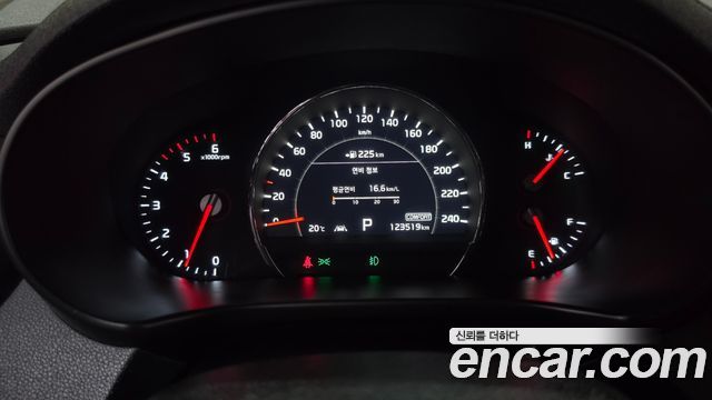Kia Sorento 2019 — photo 8