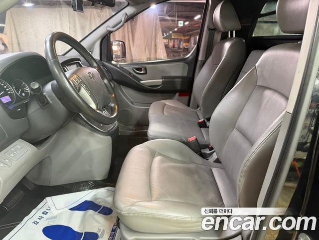 Hyundai Starex 2019 — photo 6