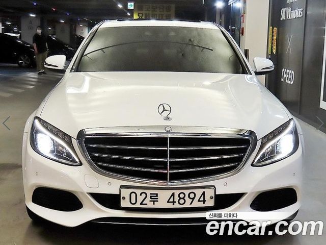 Mercedes-Benz C-Class 2017 — photo 2