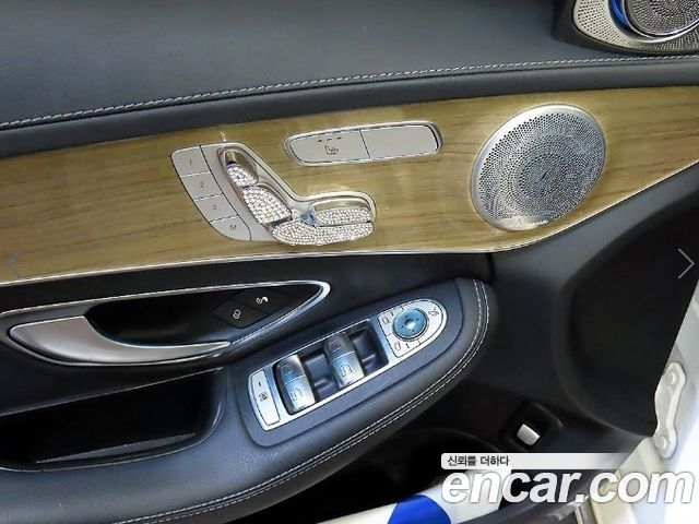 Mercedes-Benz C-Class 2017 — photo 15