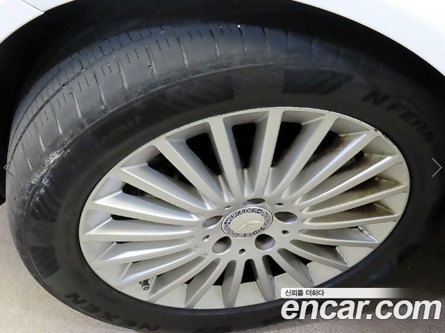 Mercedes-Benz C-Class 2017 — photo 20