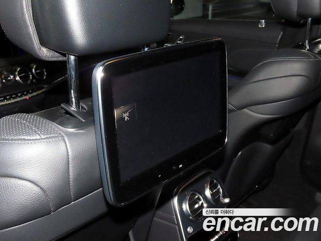 Mercedes-Benz S-Class 2016 — photo 15