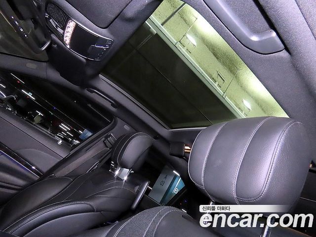 Mercedes-Benz S-Class 2016 — photo 16