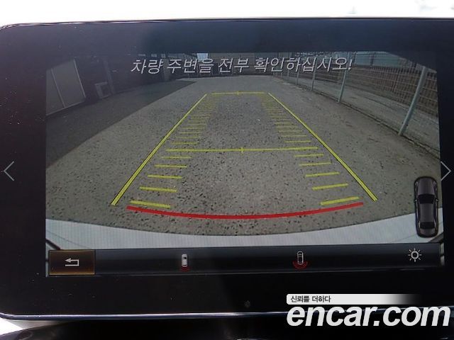 Mercedes-Benz C-Class 2016 — photo 15