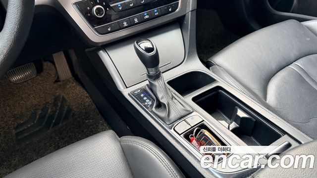 Hyundai Sonata 2016 — photo 9