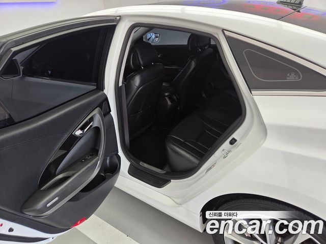 Hyundai Grandeur 2016 — photo 9