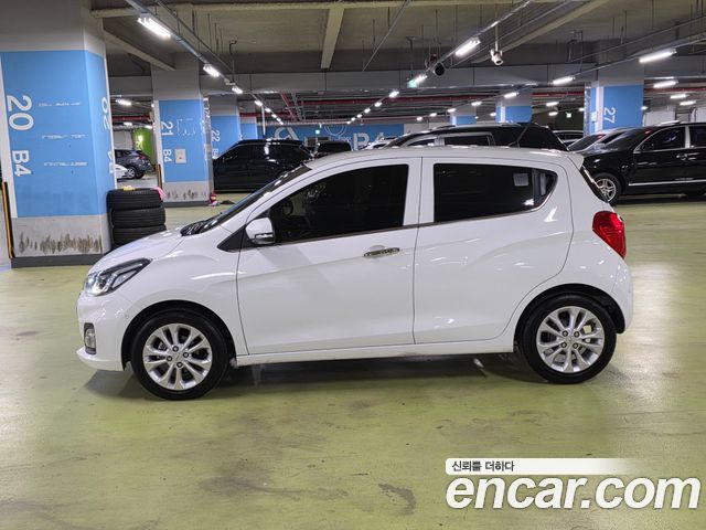 Chevrolet Korea Spark 2022 — photo 4