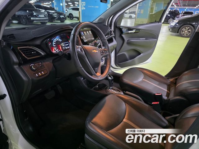 Chevrolet Korea Spark 2022 — photo 14