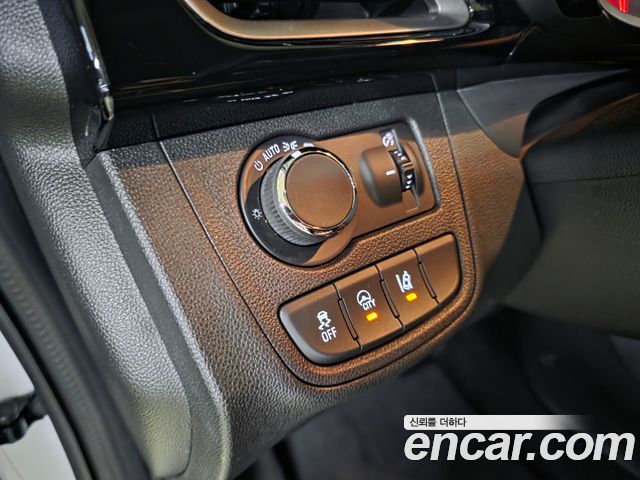 Chevrolet Korea Spark 2022 — photo 17