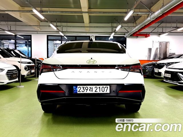 Hyundai AVANTE 2024 — photo 4