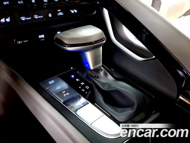 Hyundai AVANTE 2024 — photo 9