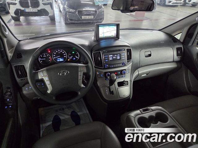 Hyundai Starex 2017 — photo 7