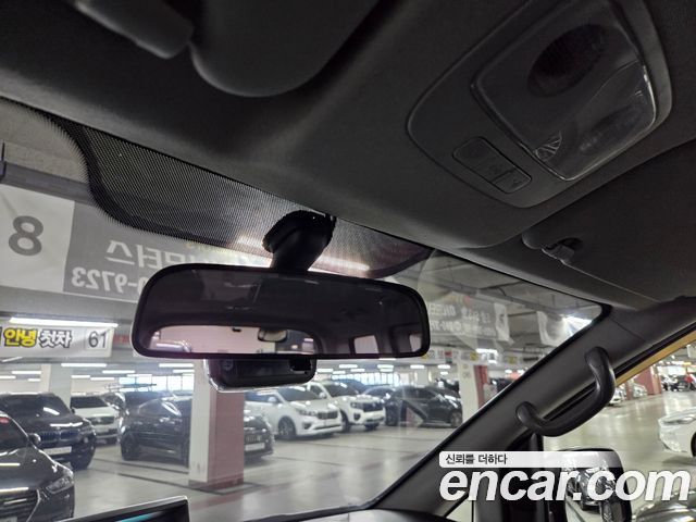 Hyundai Starex 2017 — photo 12