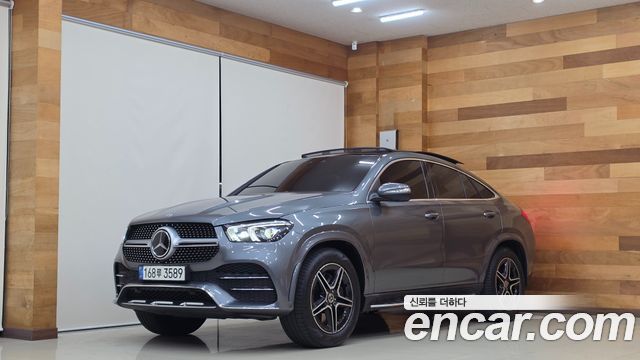 Mercedes-Benz GLE-Class 2021 — photo 1