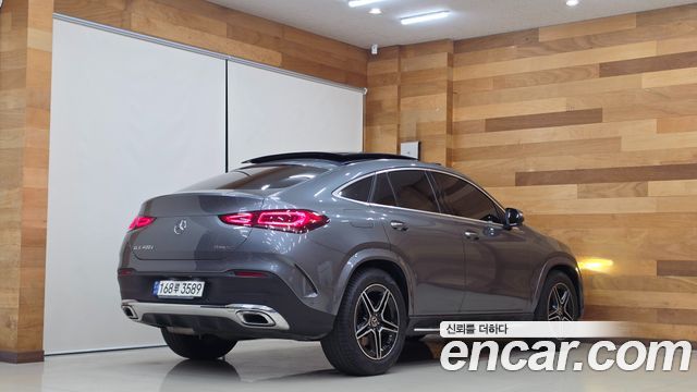 Mercedes-Benz GLE-Class 2021 — photo 2
