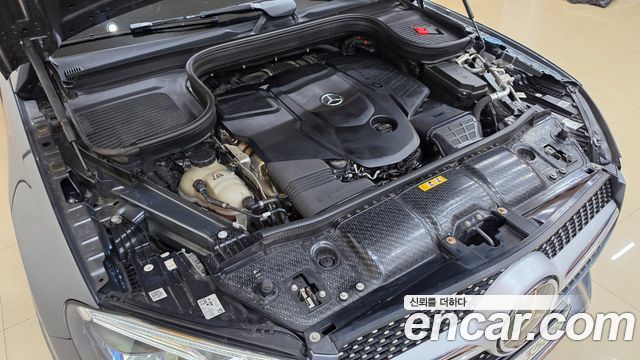 Mercedes-Benz GLE-Class 2021 — photo 7
