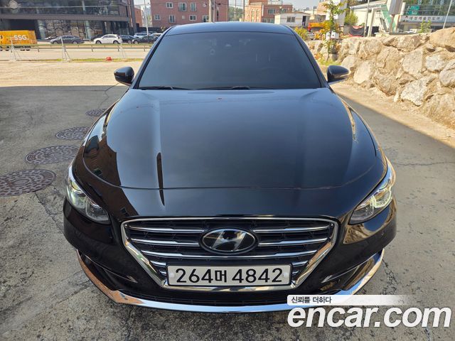 Hyundai Grandeur 2019 — photo 1