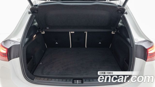 Mercedes-Benz EQA 2026 — photo 11