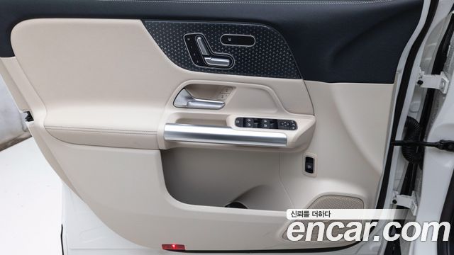 Mercedes-Benz EQA 2026 — photo 15