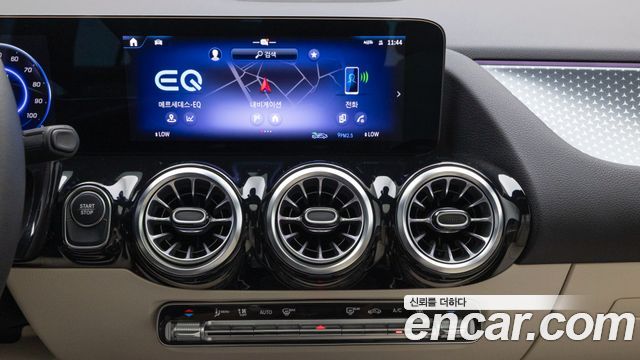 Mercedes-Benz EQA 2026 — photo 16