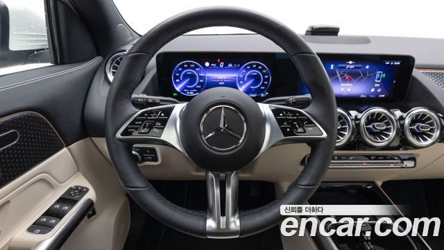 Mercedes-Benz EQA 2026 — photo 20