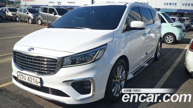 Kia Canival 2019 — photo 1