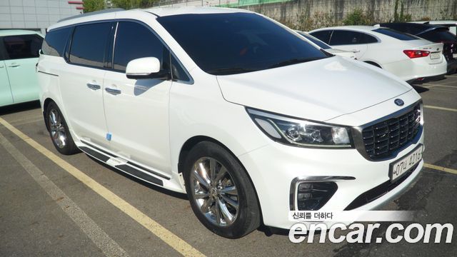 Kia Canival 2019 — photo 3