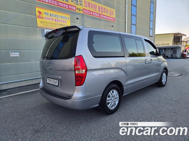 Hyundai Starex 2011 — photo 5