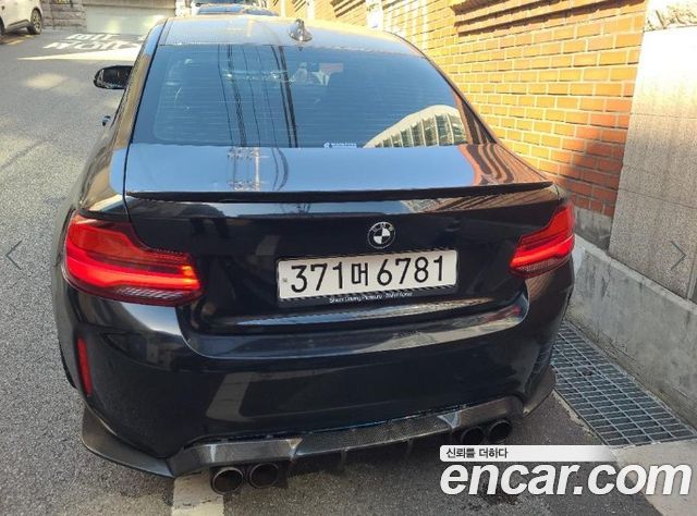 BMW M2 2018 — photo 3